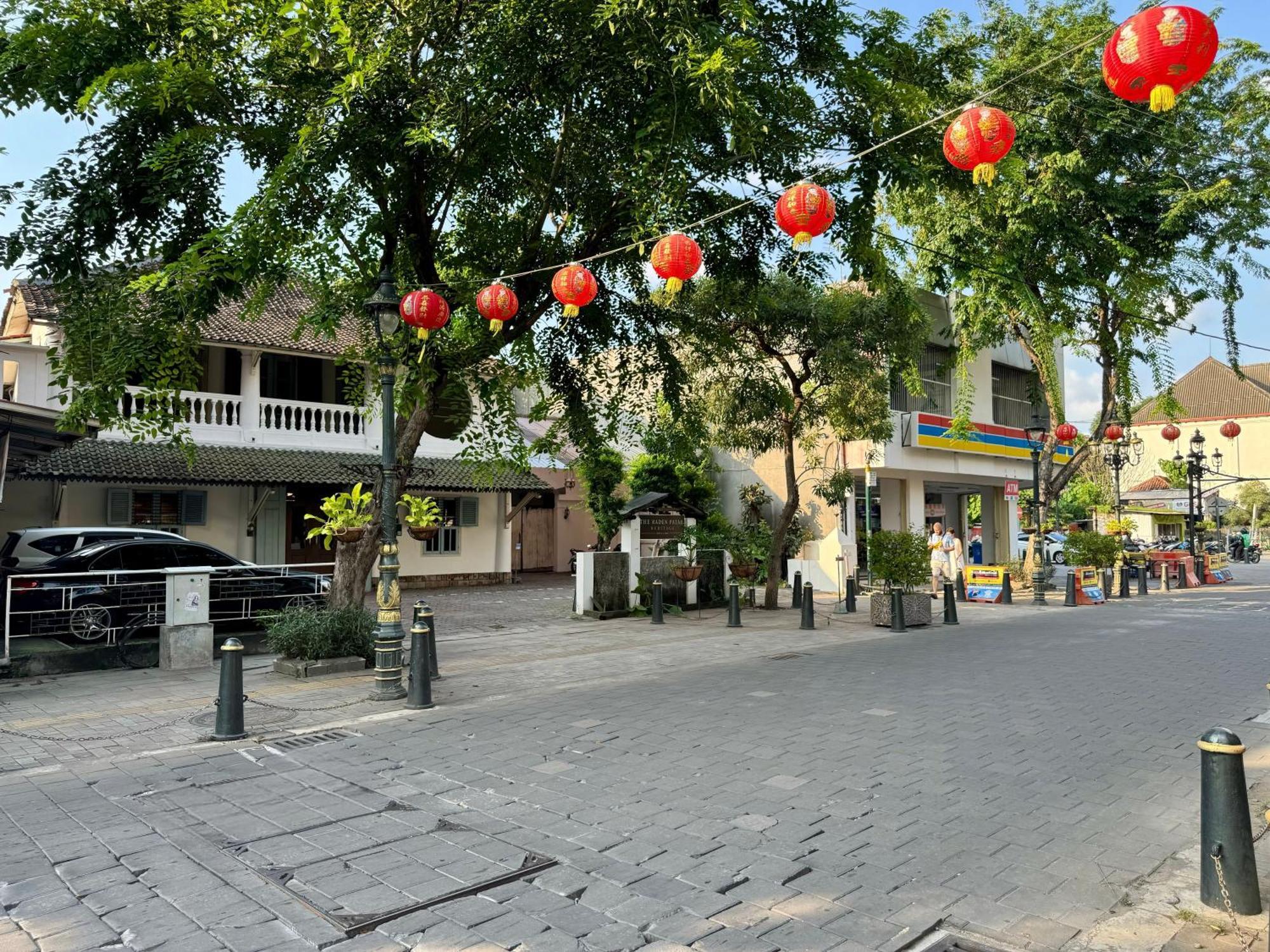 The Raden Patah Heritage Kota Lama Semarang Extérieur photo